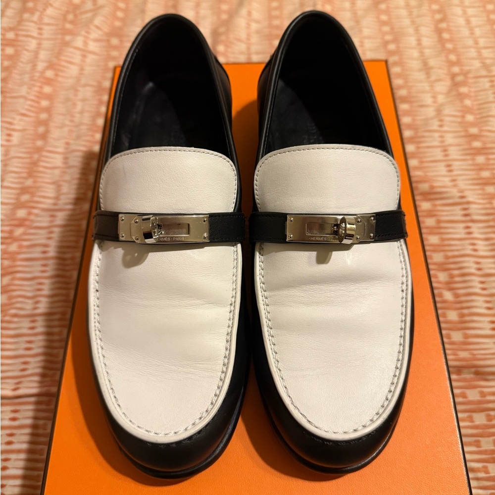 Authentic Hermes Destin Loafer